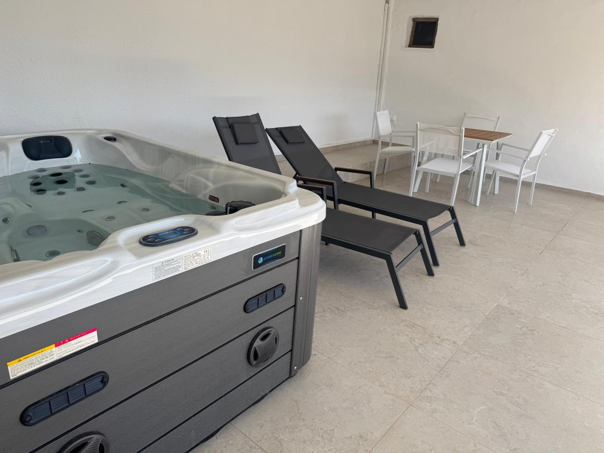 Blue Horizon Apartments Stalís Ngoại thất bức ảnh